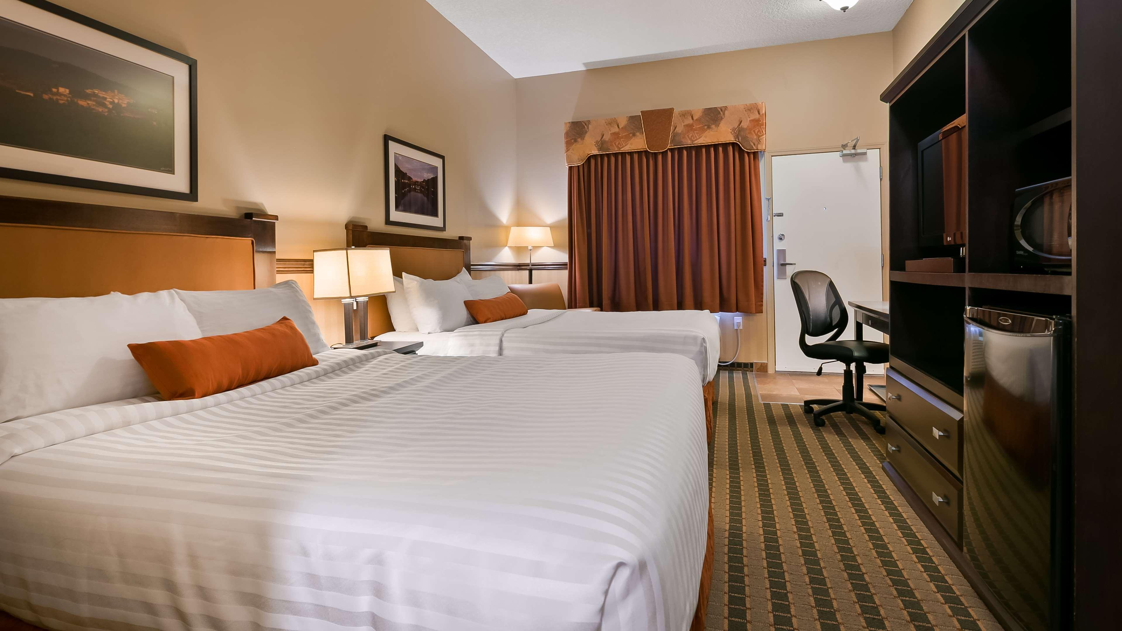 Best Western Diamond Inn Three Hills Exterior photo