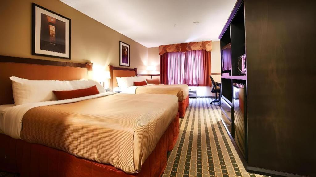 Best Western Diamond Inn Three Hills Exterior photo