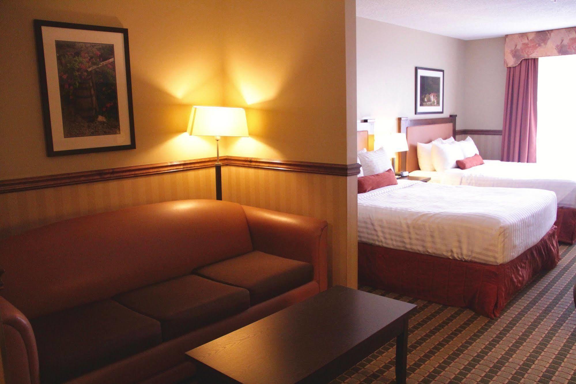 Best Western Diamond Inn Three Hills Exterior photo